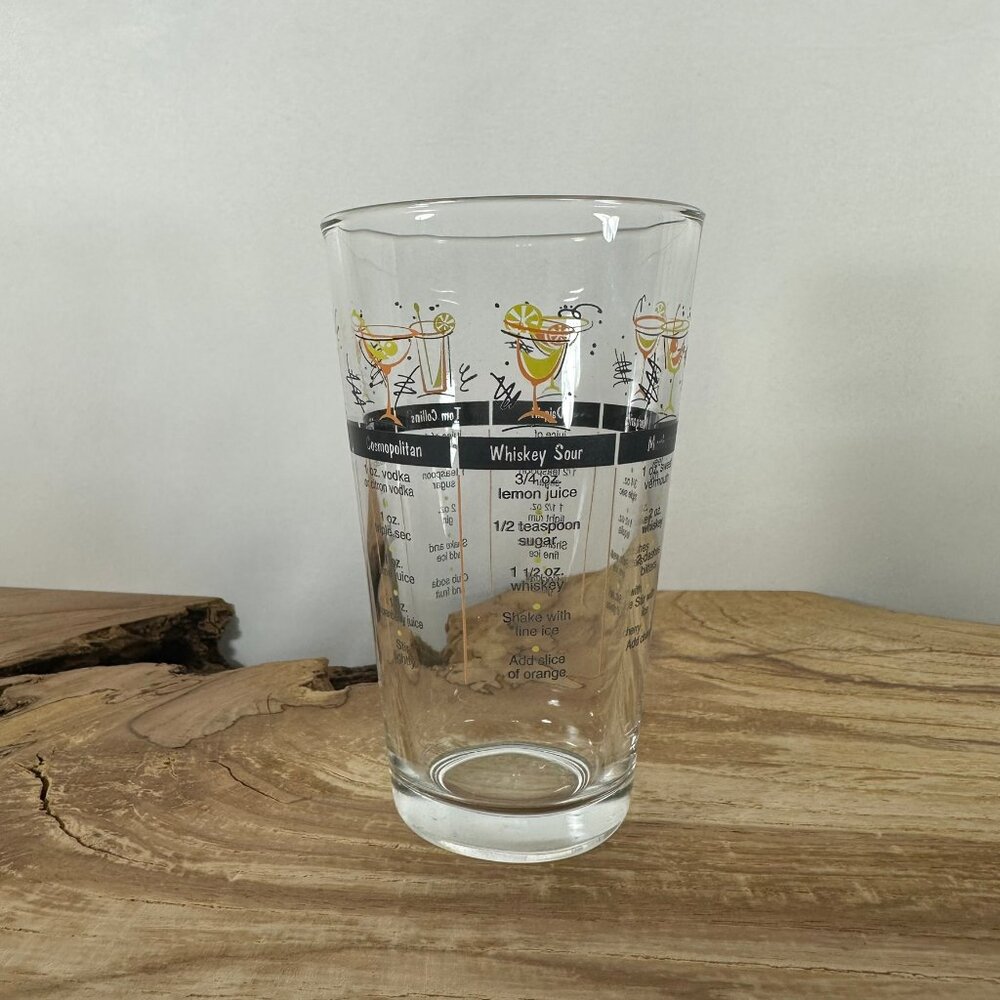 Vintage Libbey Cocktail Mixing/Shaker Glass with Seven (7) Classic Drink Recipes